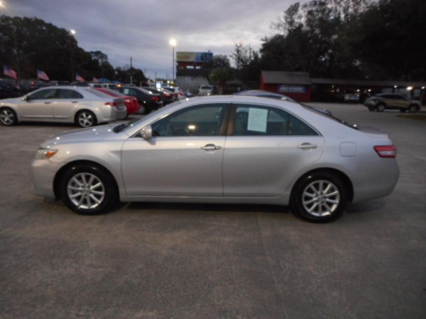 2011 SILVER TOYOTA CAMRY BASE; SE; LE; (4T1BF3EK2BU) , located at 10405 Abercorn Street, Savannah, GA, 31419, (912) 921-8965, 31.988262, -81.131760 - Photo#1